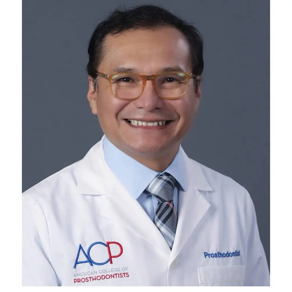 Innova Prosthodontics & Dental Implant Center