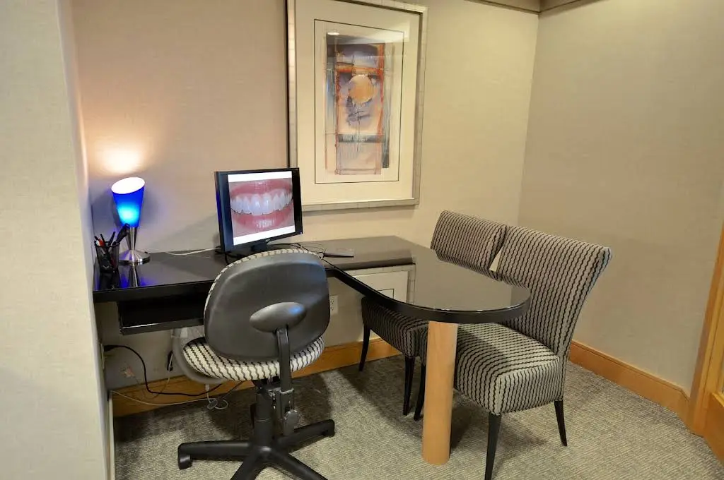 Greenview Cosmetic and Family Dentistry