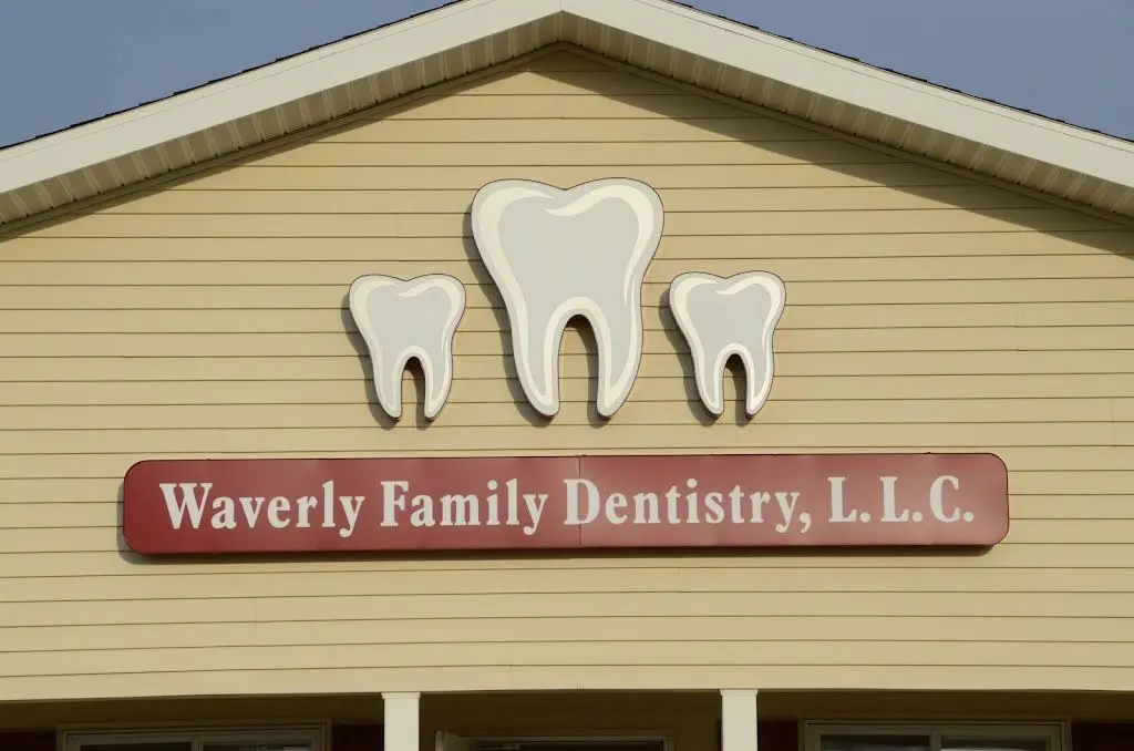 Waverly Family Dentistry LLC: Alan Young DDS