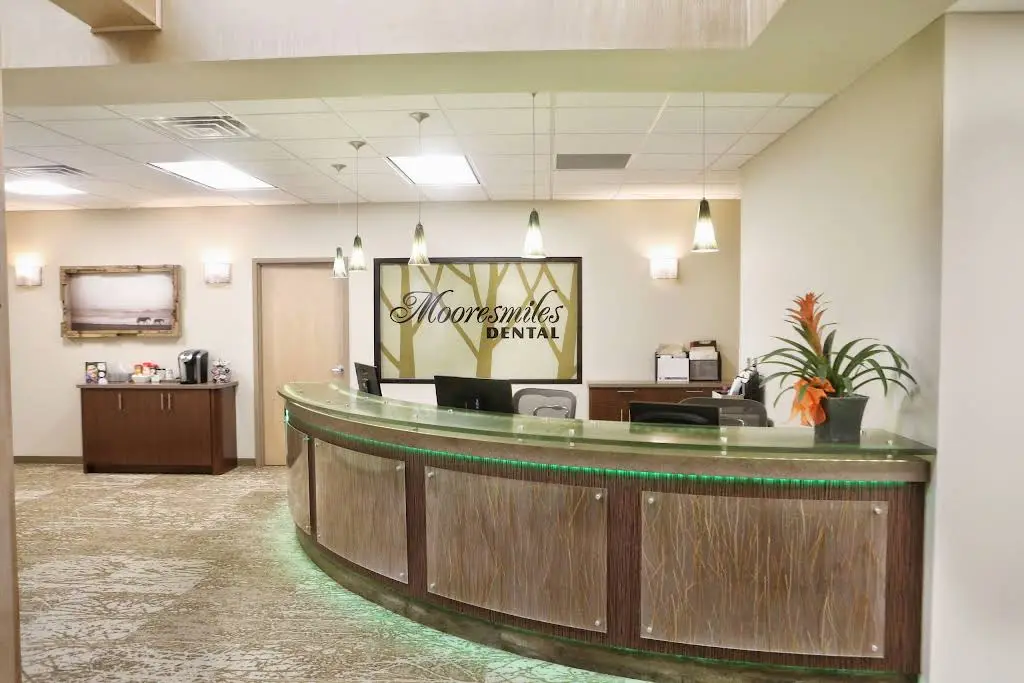 Mooresmiles Dental