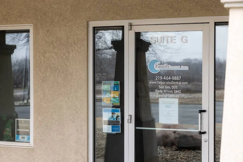 Family Dental Care - Valparaiso