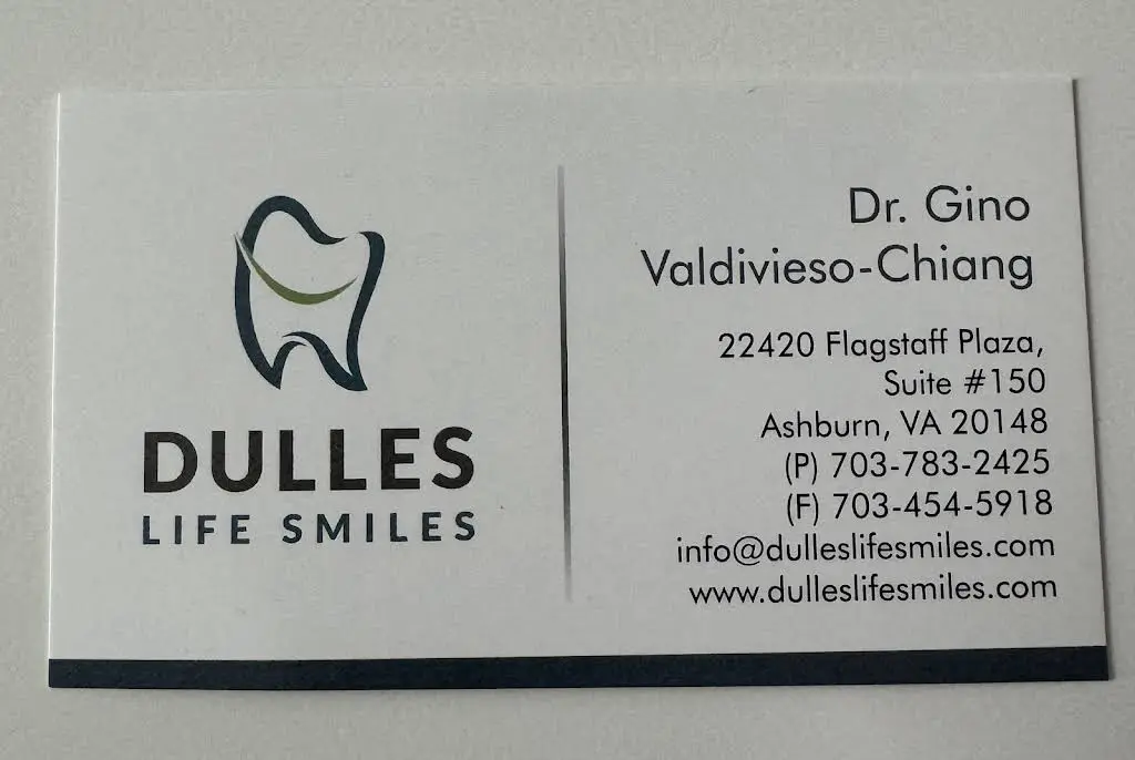 Dulles Life Smiles