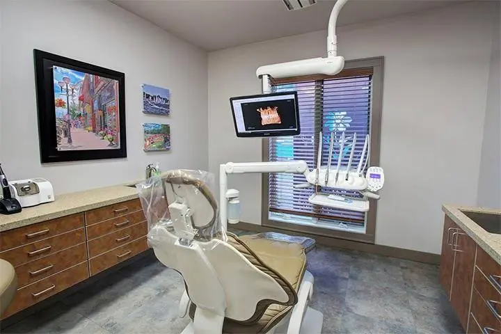 Lake Dental Associates
