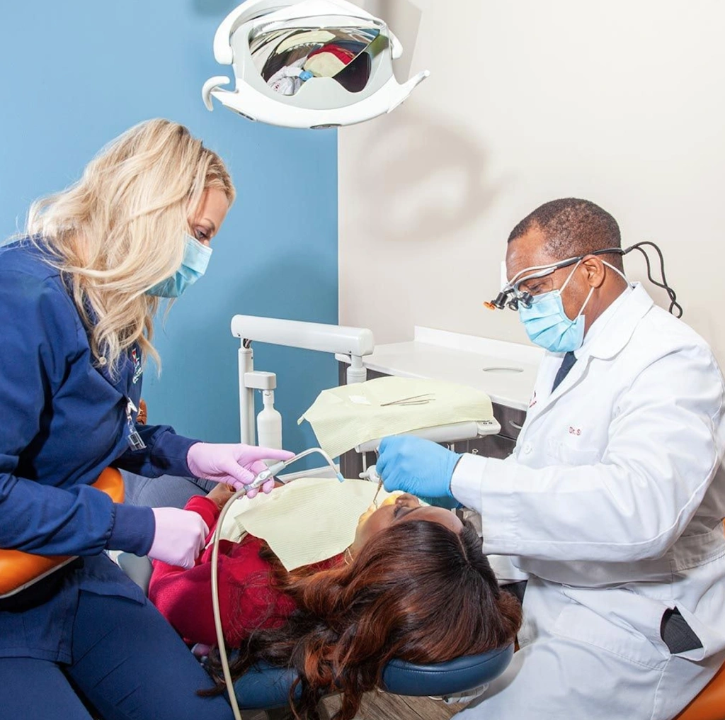 Family, Cosmetic & Implant Dental Care