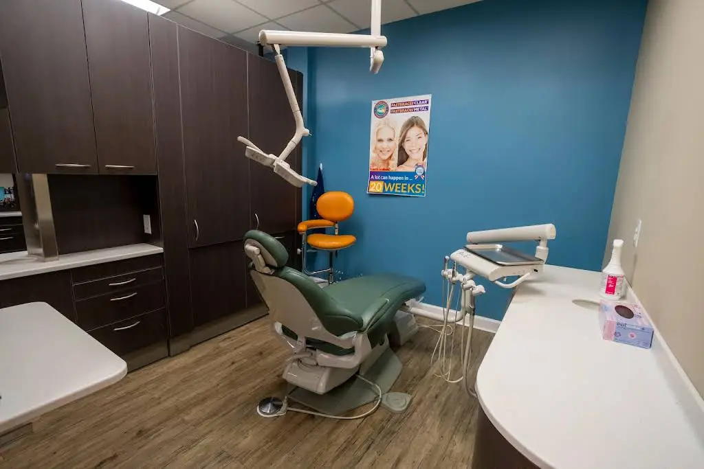 Family, Cosmetic & Implant Dental Care