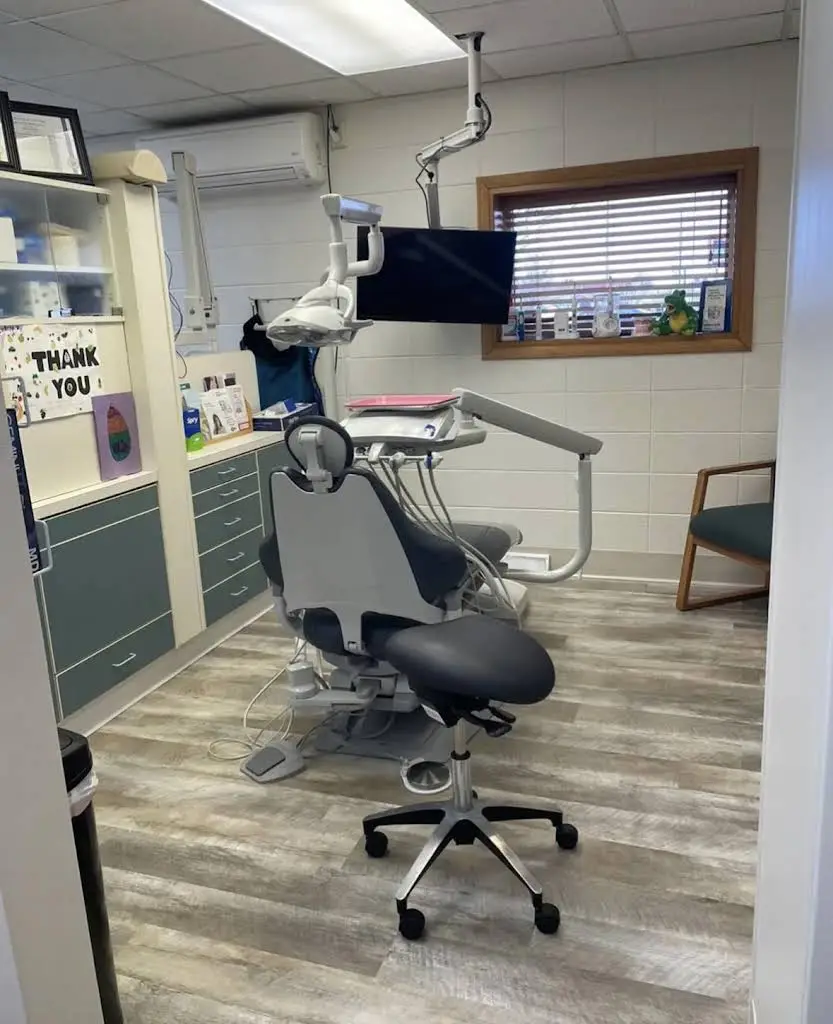 Karla R McDonald DDS