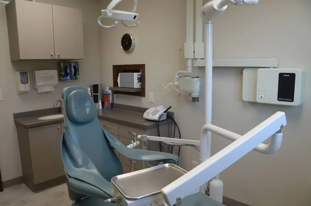 Peglow Jennifer R. DDS - Family Dental Assoc.