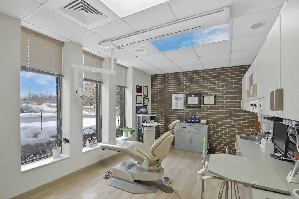 Dental Arts Associates of Green Bay Ltd