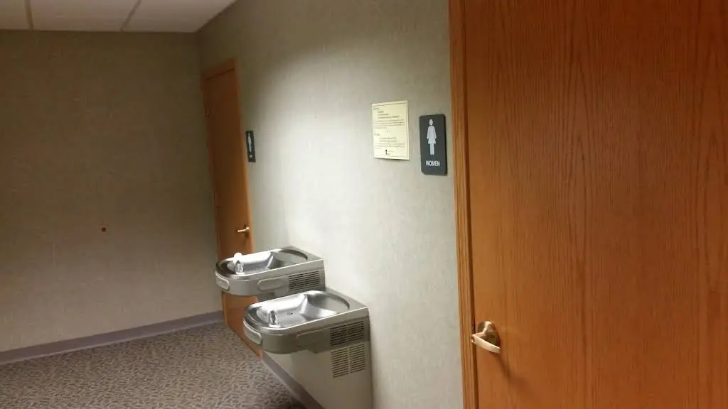 FHN Family Healthcare Center - Pecatonica