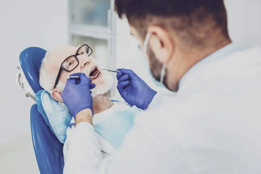 Your Community Smile: Narjes Abtahi, DDS