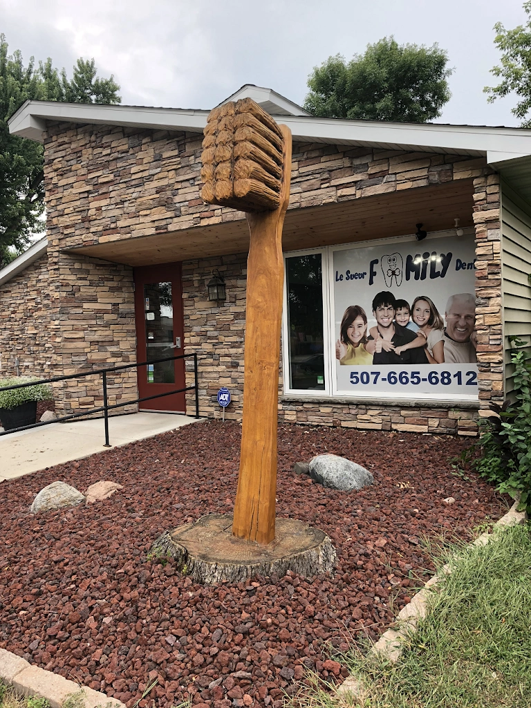 Le Sueur Family Dental