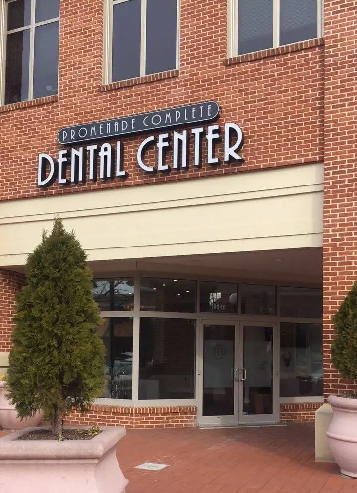 Dentists of Lansdowne