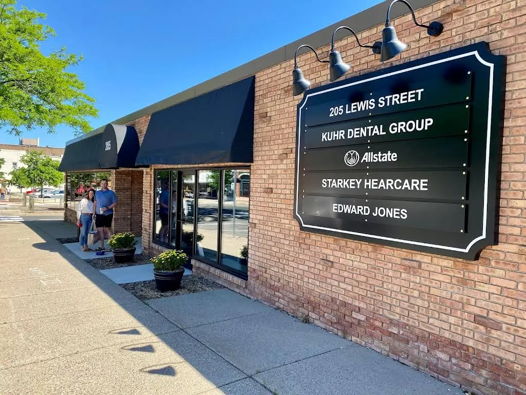 Kuhr Dental Group