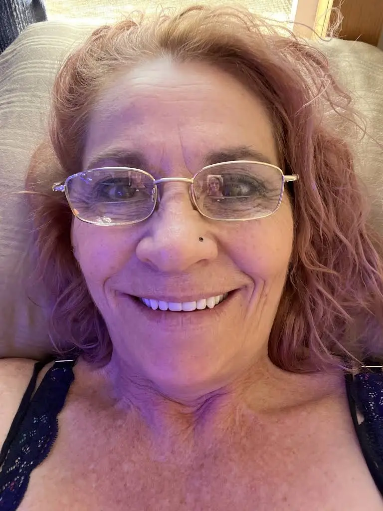 Affordable Dentures & Implants