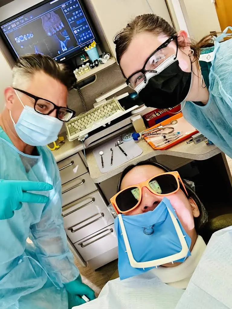 Metropolitan Endodontics