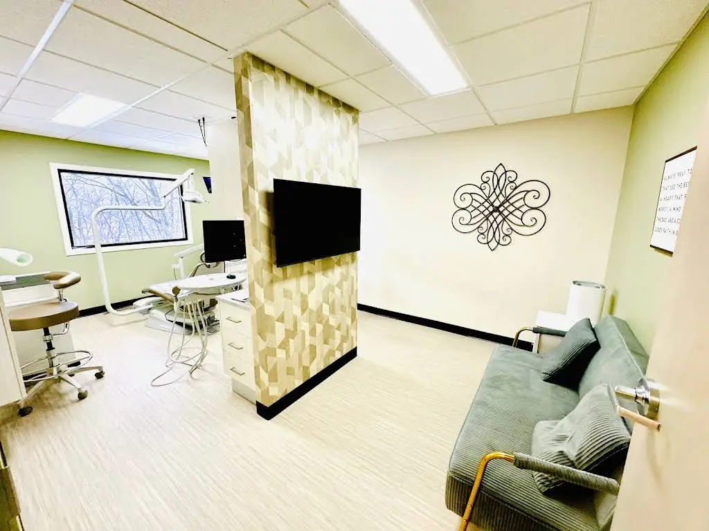 Holistic Roots Dentistry