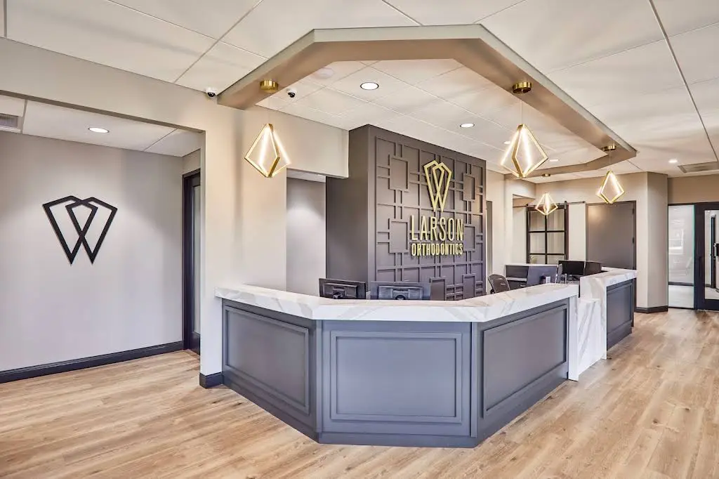 Larson Orthodontic Specialists