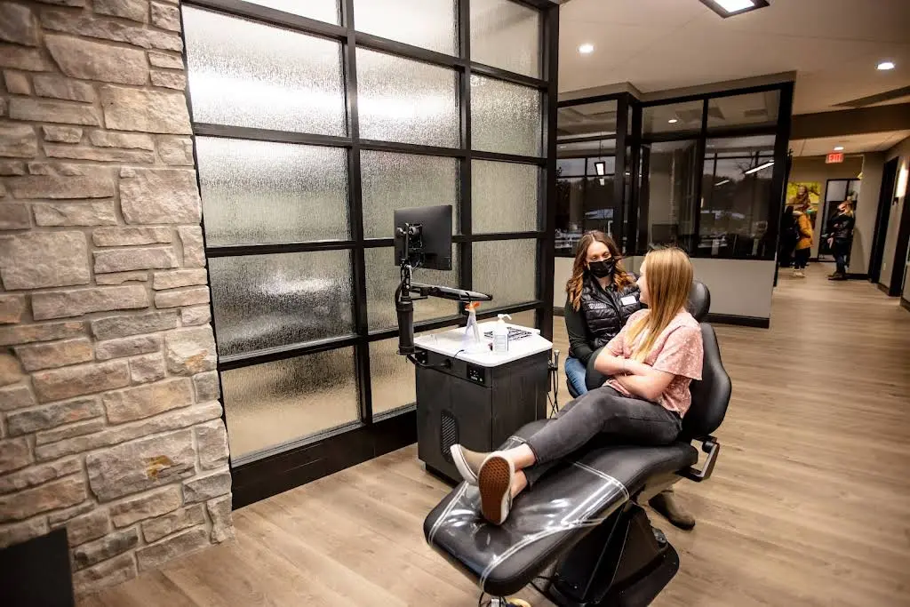 Larson Orthodontic Specialists