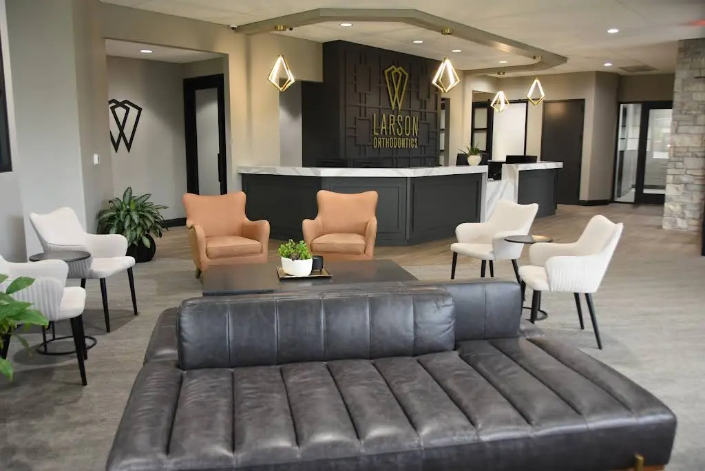 Larson Orthodontic Specialists