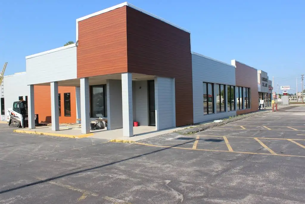 Lakeshore Community Health Care