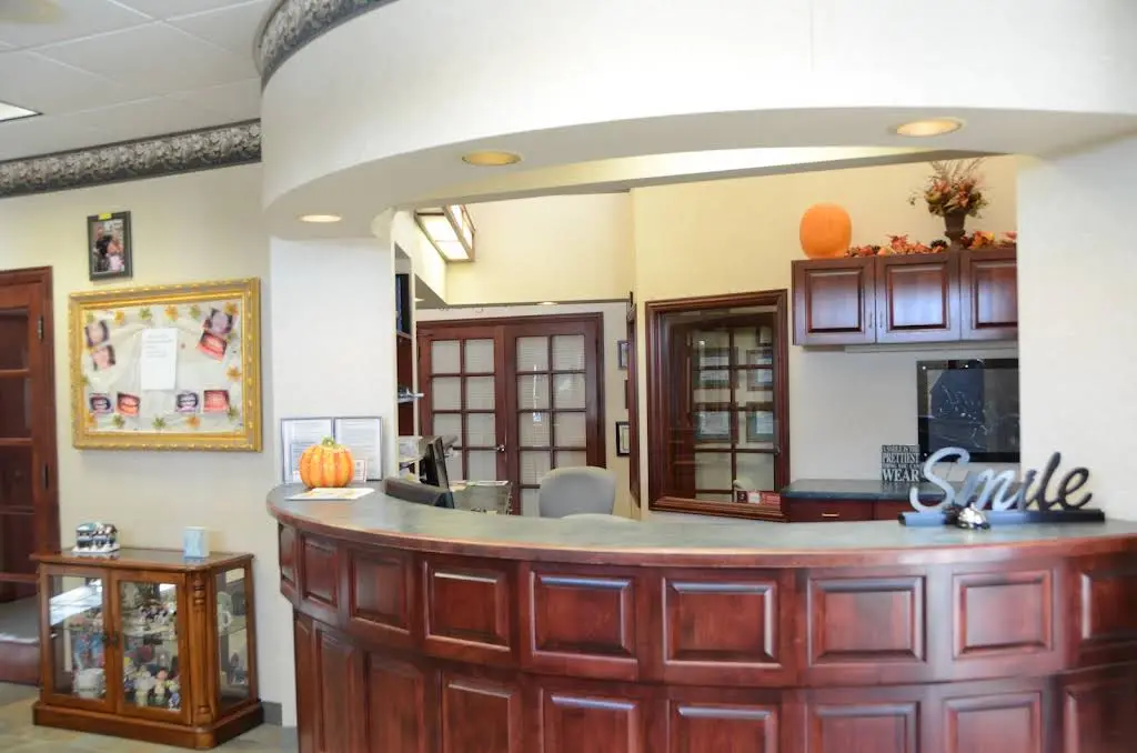 Family Dental Center SC