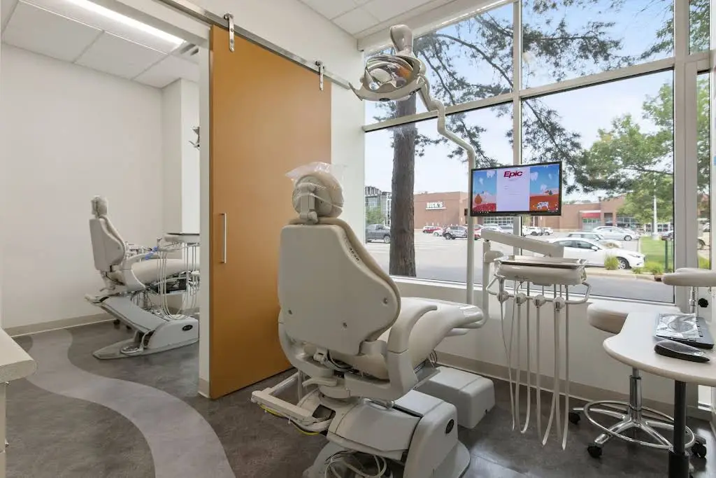 Hopkins Crossroads Dentistry