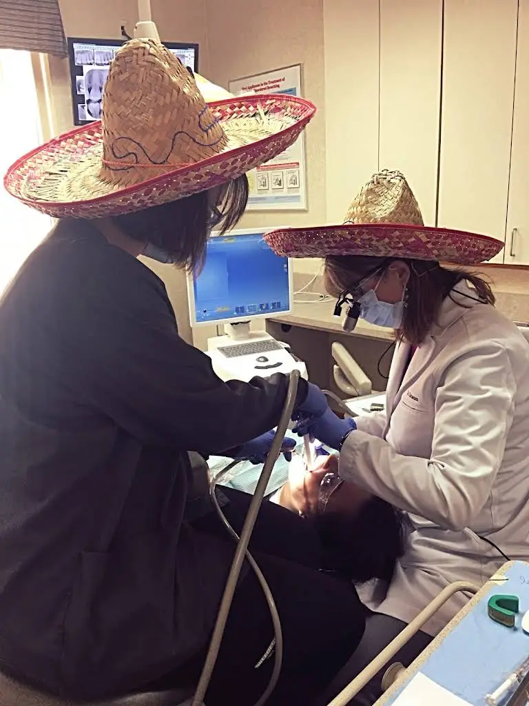 Dr. Stephanie Gruenes - Center For Cosmetic Dentistry