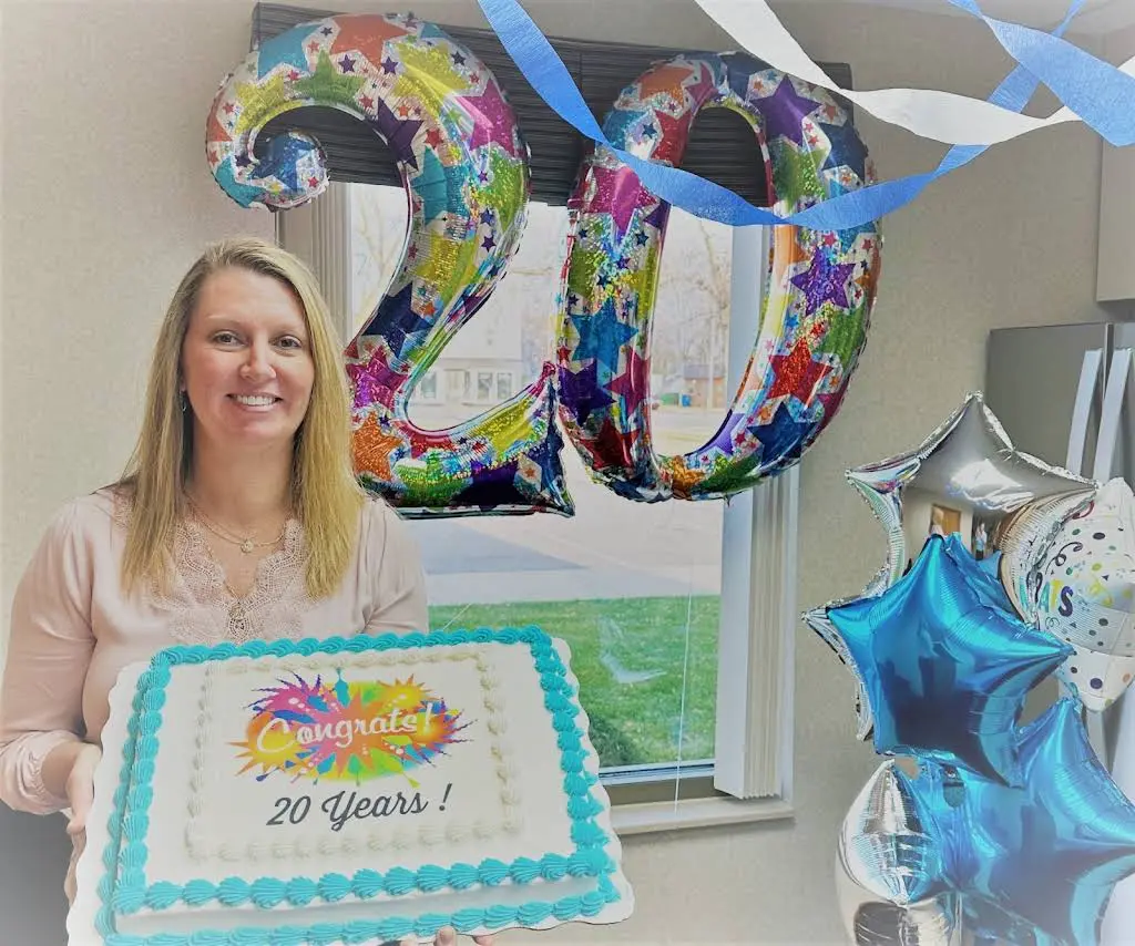 Dr. Stephanie Gruenes - Center For Cosmetic Dentistry