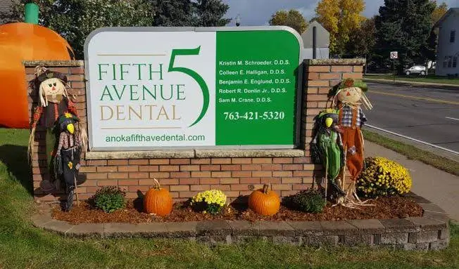 Fifth Ave Dental