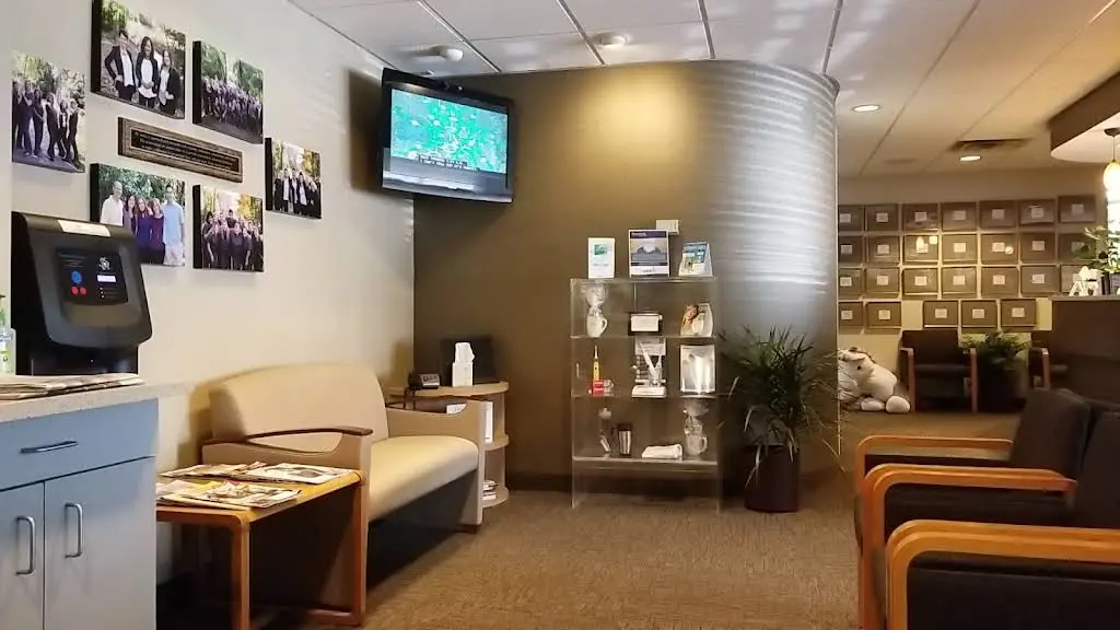 Bassett Creek Dental