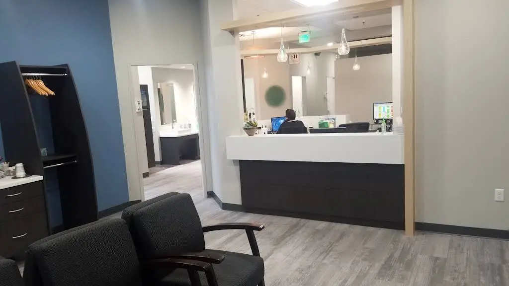 Centennial Lakes Dental Group