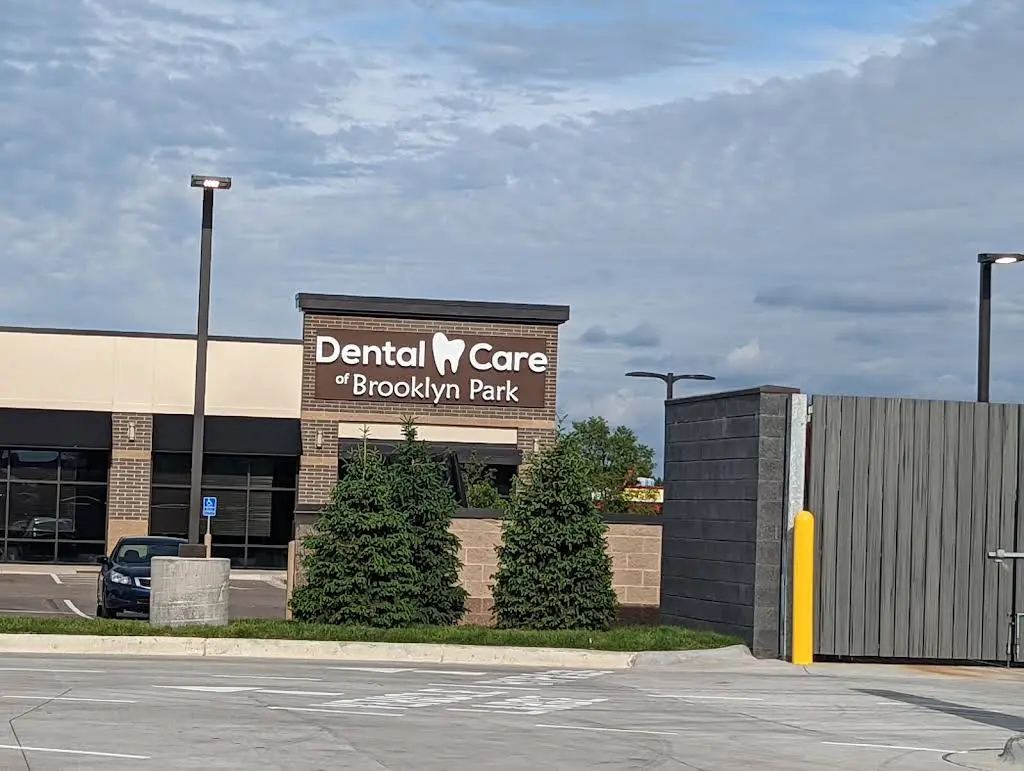 Dental Care of Brooklyn Park