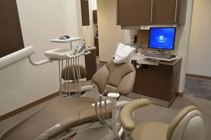 IAU Dental