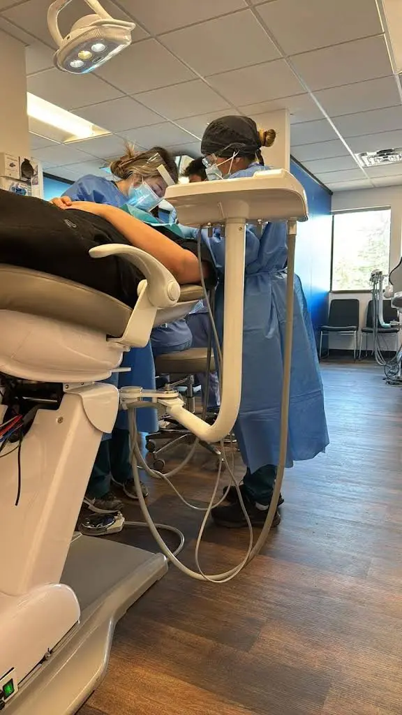 Clear Lakes Dental - Brooklyn Park