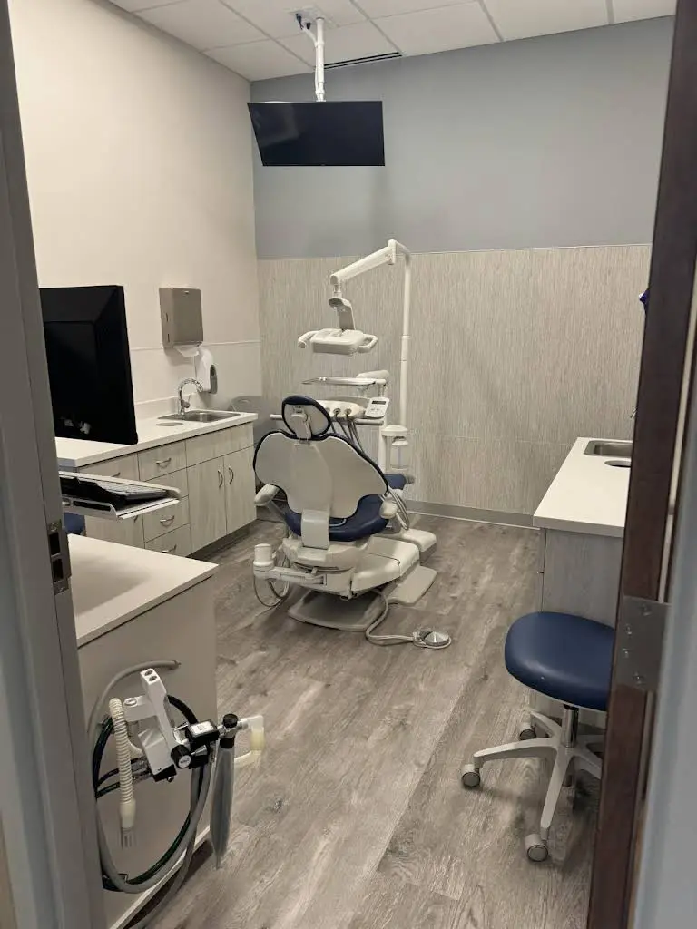 Community Dental Care - Crystal