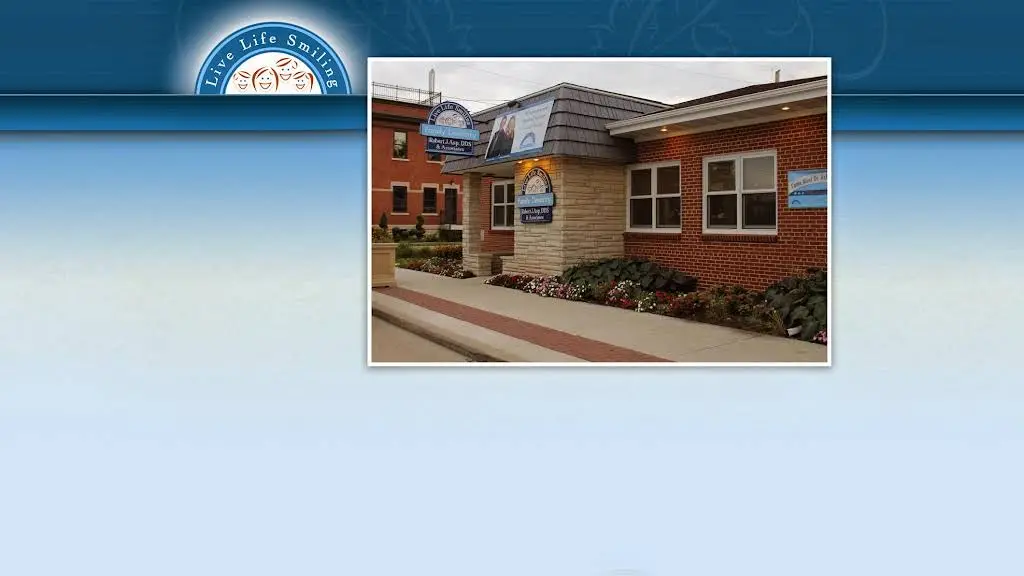 Live Life Smiling Family Dentistry - Hilbert