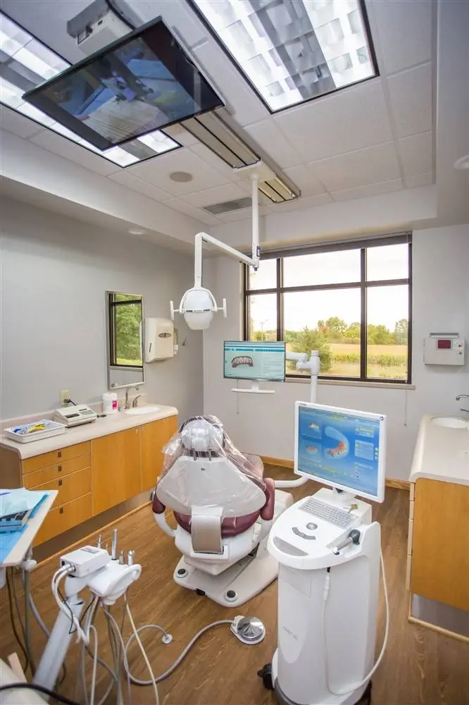 Advanced Dental Care Clinic