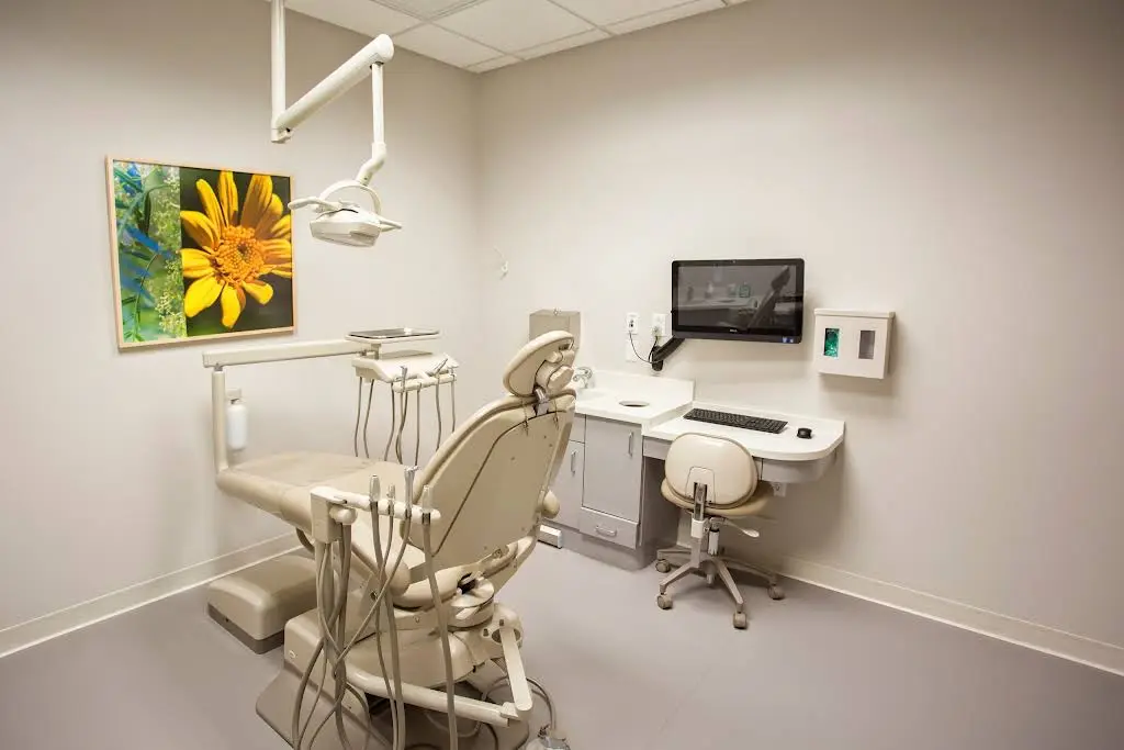 Park Dental LaSalle Plaza