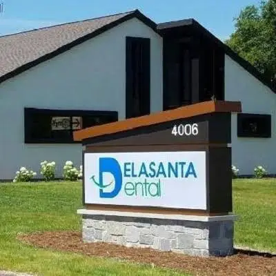 Delasanta Dental