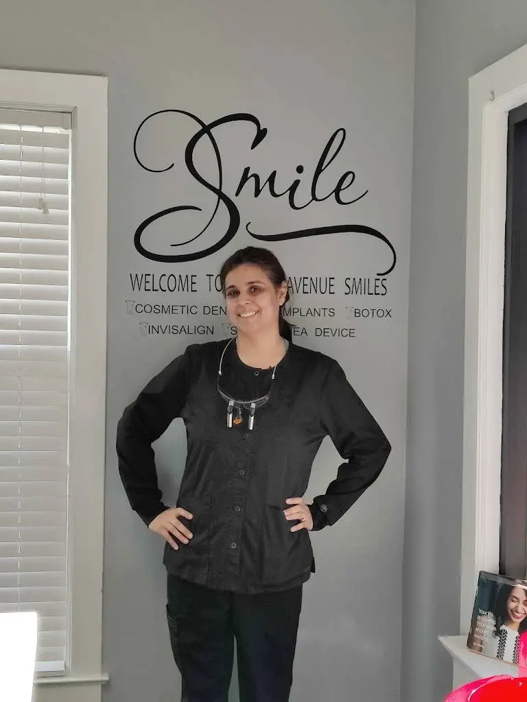 Grand Avenue Smiles