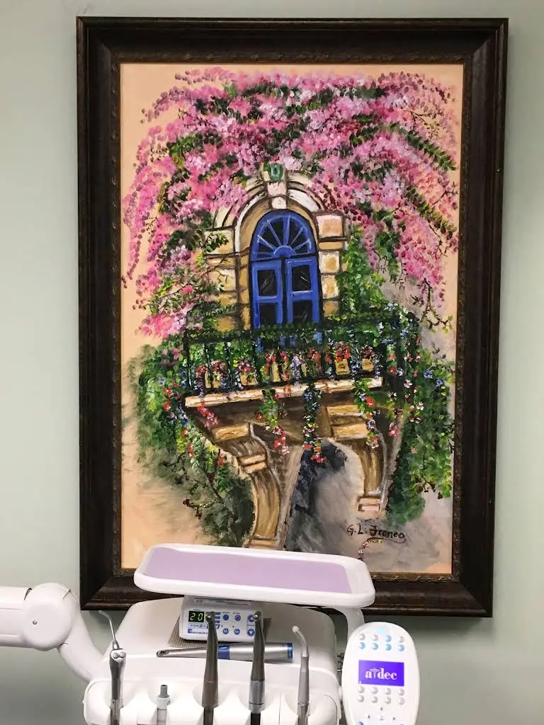 Franco & Associates Family and Cosmetic Dentistry