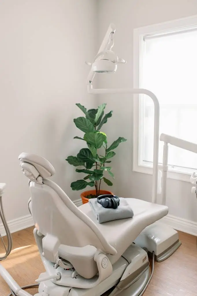 West 7th Dental