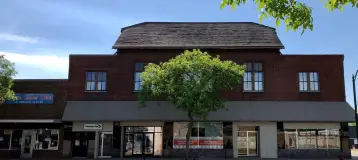 Falls Court Dentists