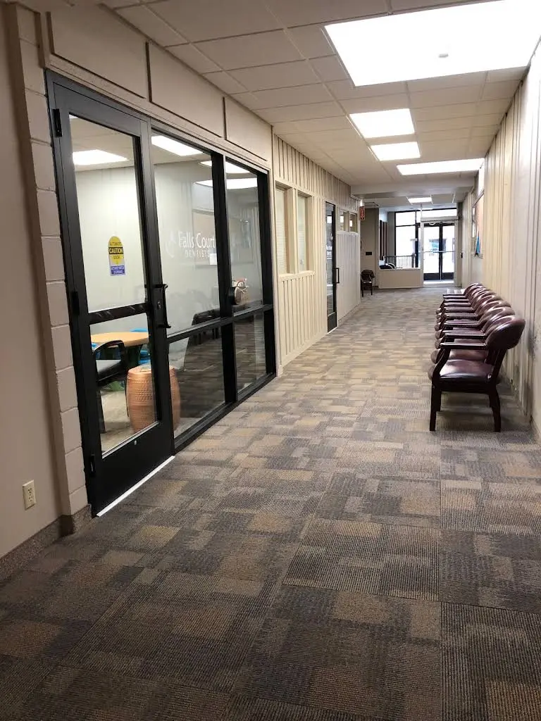 Falls Court Dentists