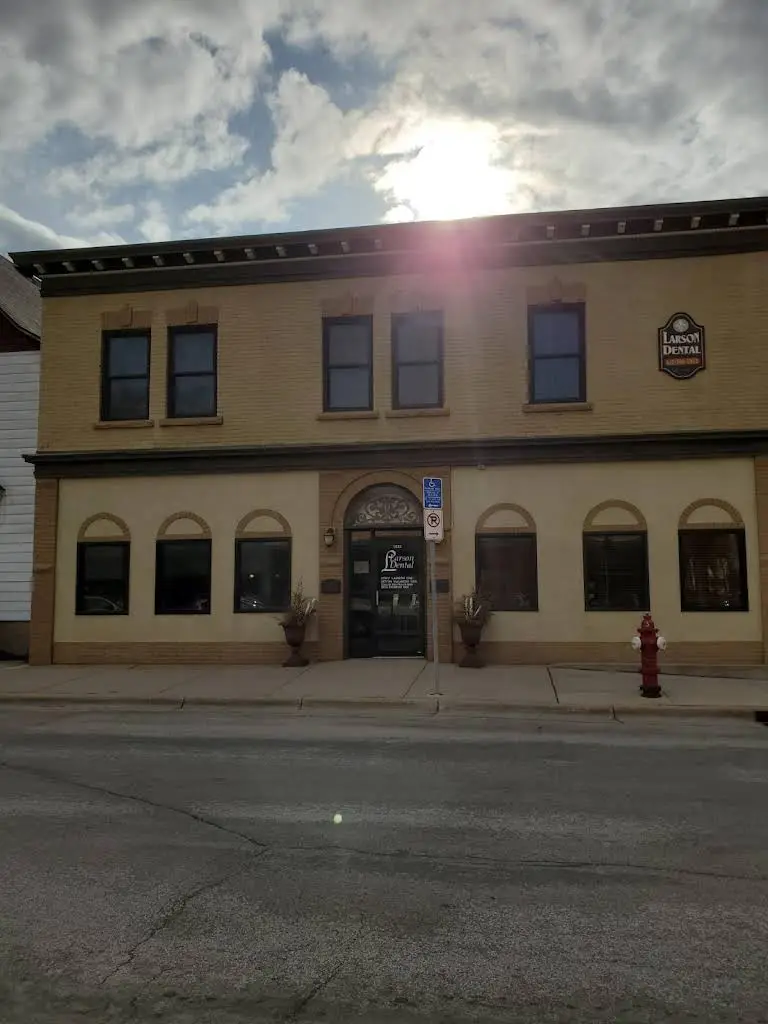 Larson Dental