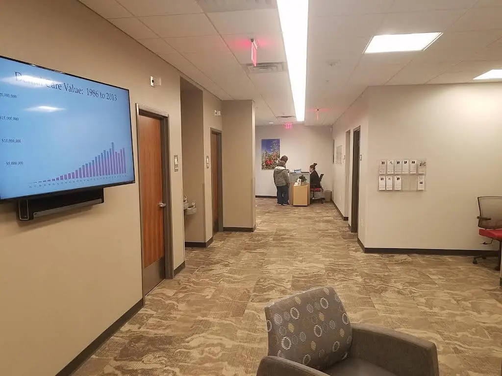 Apple Tree Dental Mounds View