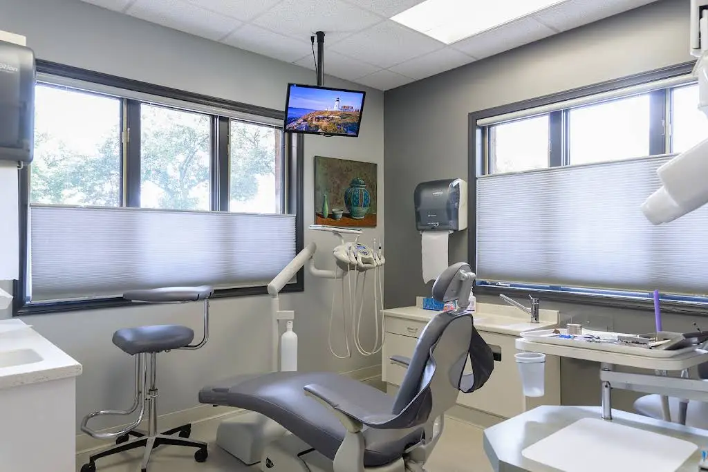 Crescent Dental