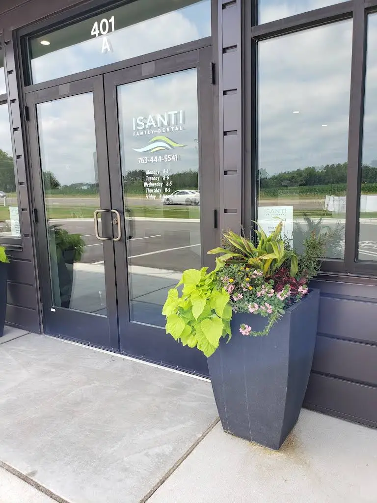 Isanti Family Dental