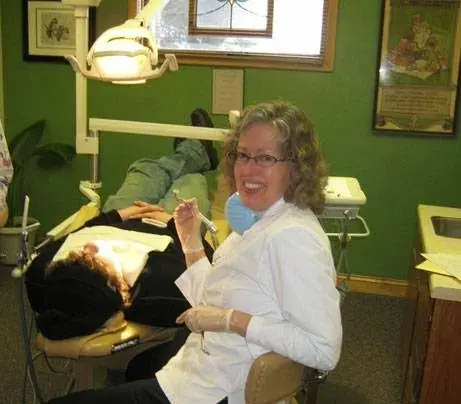 Lakes Dental Clinic
