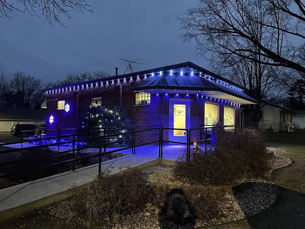 Mora Dental Center